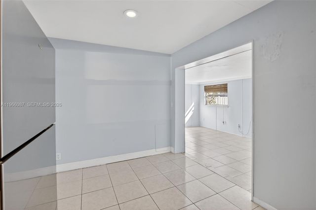 4998 SW 92nd Ter, Cooper City, FL 33328