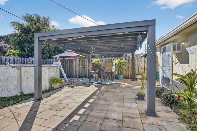 4998 SW 92nd Ter, Cooper City, FL 33328