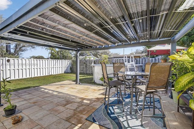 4998 SW 92nd Ter, Cooper City, FL 33328