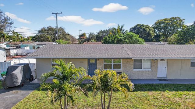 4998 SW 92nd Ter, Cooper City, FL 33328