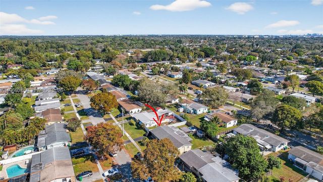 4998 SW 92nd Ter, Cooper City, FL 33328