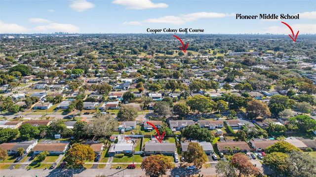 4998 SW 92nd Ter, Cooper City, FL 33328