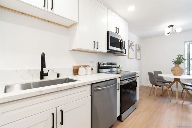 540 Oakdale Ln C, El Cajon, CA 92021