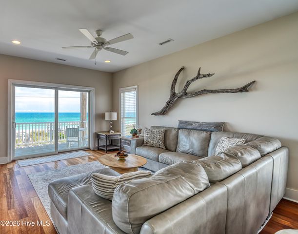 98 Oleander Court, Surf City, NC 28445