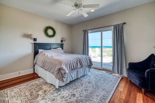 98 Oleander Court, Surf City, NC 28445
