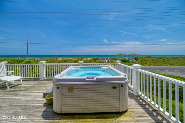 98 Oleander Court, Surf City, NC 28445