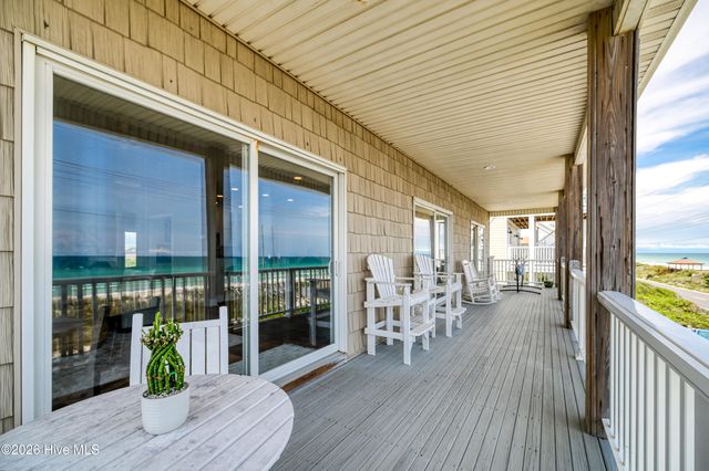 98 Oleander Court, Surf City, NC 28445