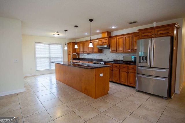 99 Jennifer Lane, Baxley, GA 31513