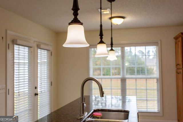 99 Jennifer Lane, Baxley, GA 31513