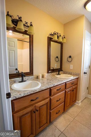 99 Jennifer Lane, Baxley, GA 31513