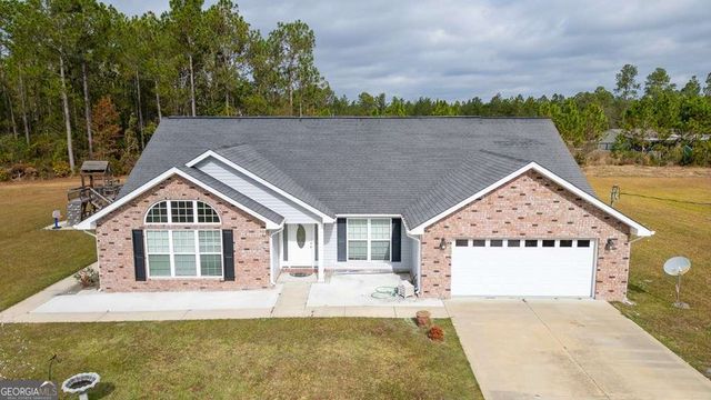 99 Jennifer Lane, Baxley, GA 31513