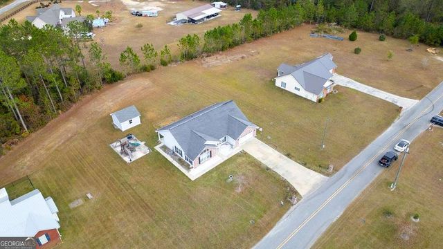 99 Jennifer Lane, Baxley, GA 31513