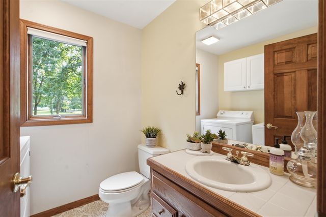 9890 W Q Avenue, Mattawan, MI 49071