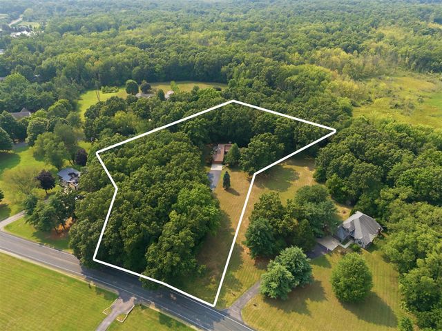 9890 W Q Avenue, Mattawan, MI 49071