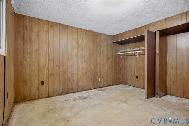 1206 Middleberry Dr, Henrico, VA 23231