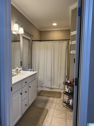 4820 LONGMEADOW LANE, Bessemer, AL 35022