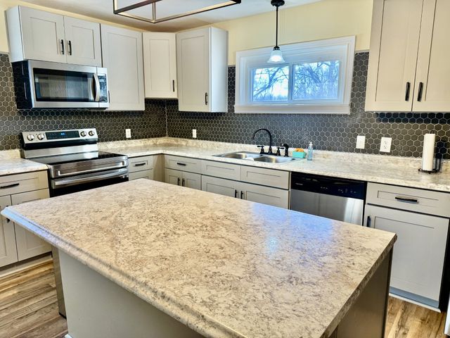 1499 N Liberty Church Rd, Clarksville, TN 37042