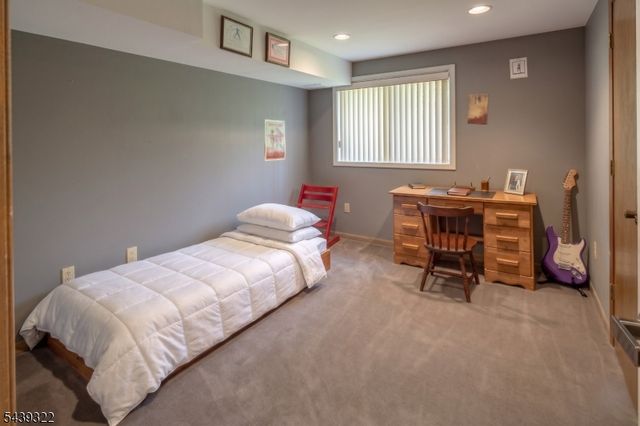 235 Mountainside Rd, Mendham Twp., NJ 07945