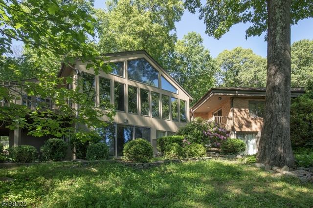 235 Mountainside Rd, Mendham Twp., NJ 07945