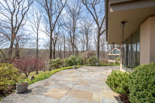 235 Mountainside Rd, Mendham Twp., NJ 07945