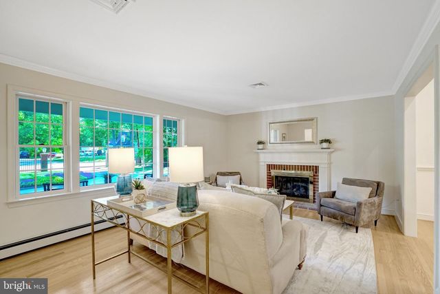 4409 FERRY LANDING RD, Alexandria, VA 22309