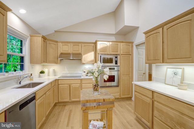 4409 FERRY LANDING RD, Alexandria, VA 22309