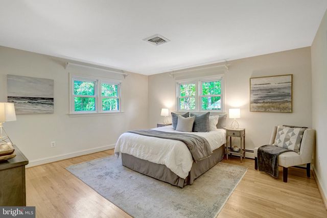 4409 FERRY LANDING RD, Alexandria, VA 22309