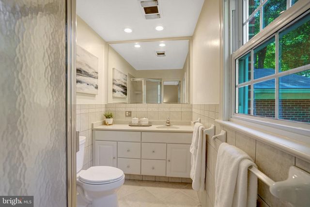 4409 FERRY LANDING RD, Alexandria, VA 22309