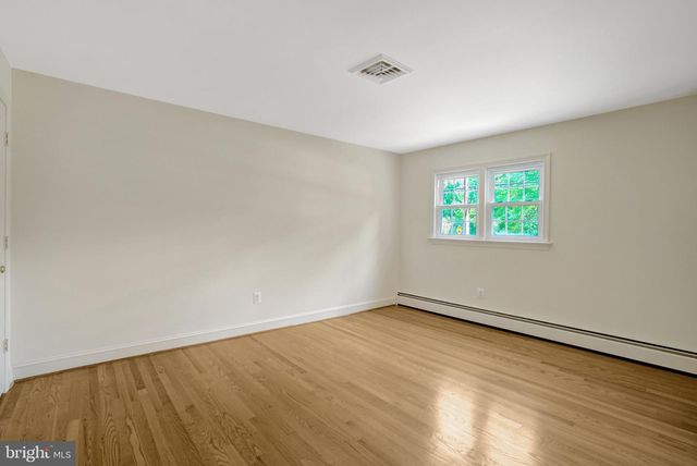 4409 FERRY LANDING RD, Alexandria, VA 22309