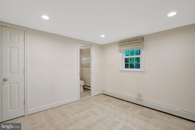 4409 FERRY LANDING RD, Alexandria, VA 22309