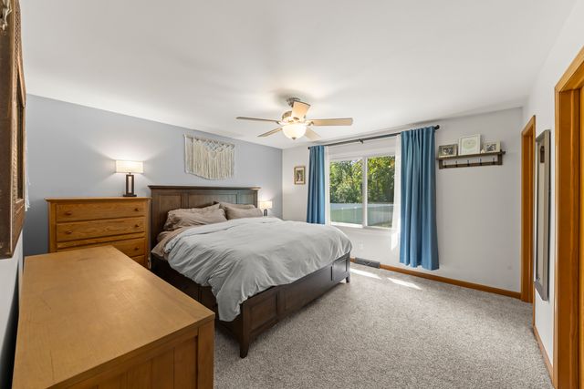 43W753 Oakleaf Drive, Elburn, IL 60119