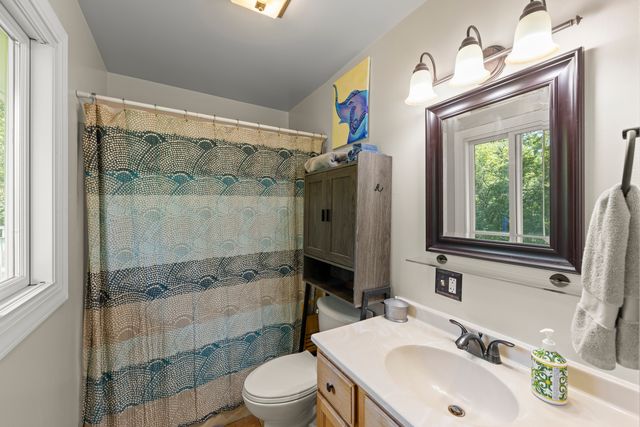 43W753 Oakleaf Drive, Elburn, IL 60119