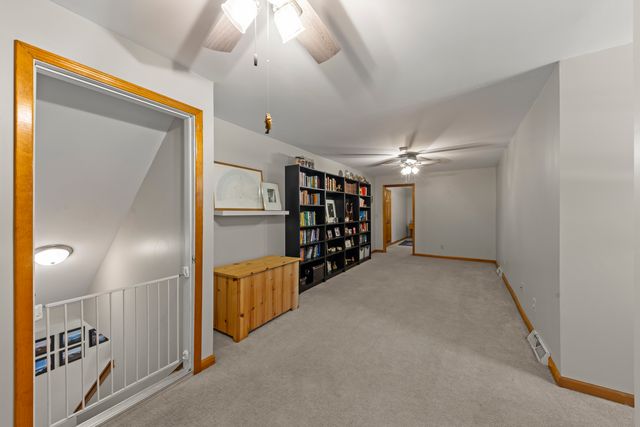 43W753 Oakleaf Drive, Elburn, IL 60119