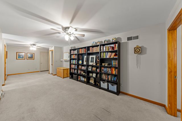 43W753 Oakleaf Drive, Elburn, IL 60119