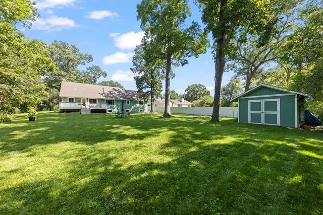 43W753 Oakleaf Drive, Elburn, IL 60119