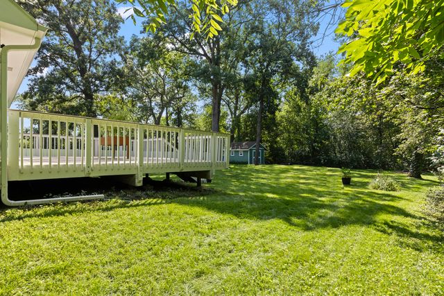 43W753 Oakleaf Drive, Elburn, IL 60119