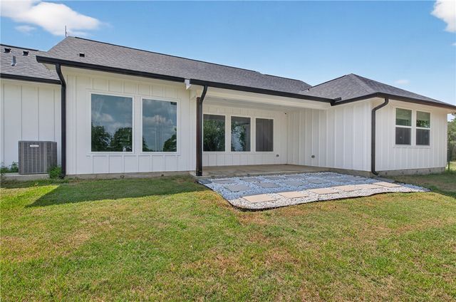 6995 County Road 129, Caldwell, TX 77836