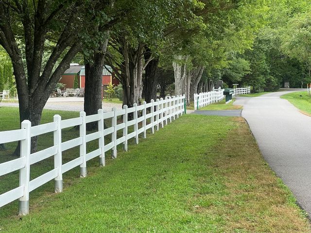 90 Natures Lane, Blairsville, GA 30512