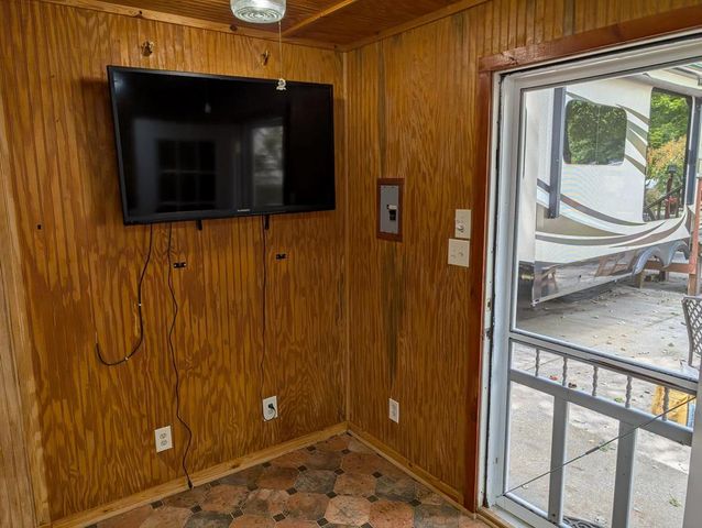 90 Natures Lane, Blairsville, GA 30512