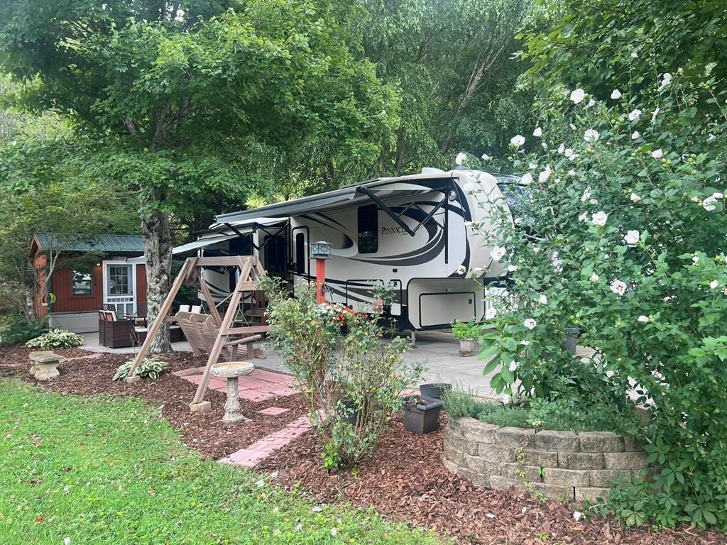 90 Natures Lane, Blairsville, GA 30512