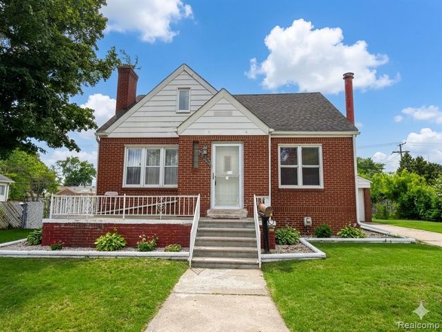 22815 Le Fever Avenue, Warren, MI 48091