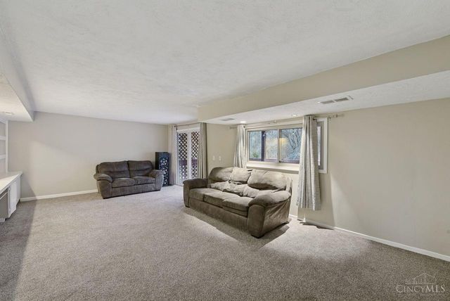 3899 Ridgedale Drive, Cincinnati, OH 45247