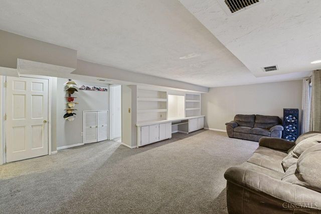 3899 Ridgedale Drive, Cincinnati, OH 45247