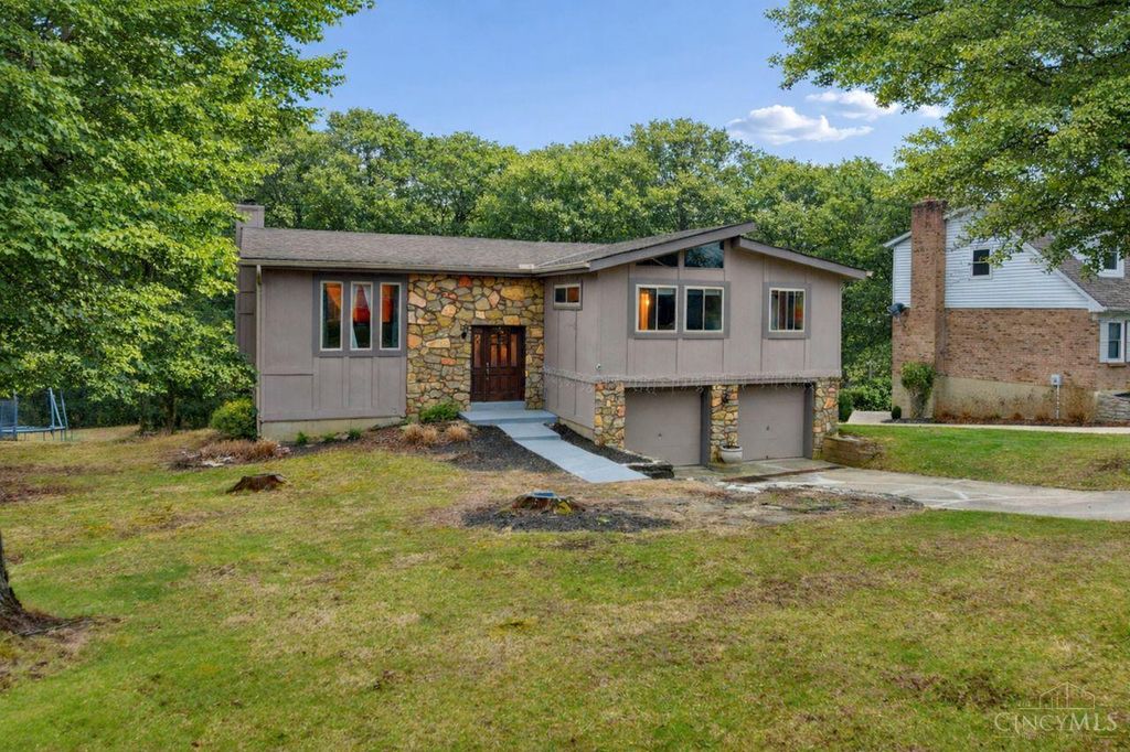 3899 Ridgedale Drive, Cincinnati, OH 45247