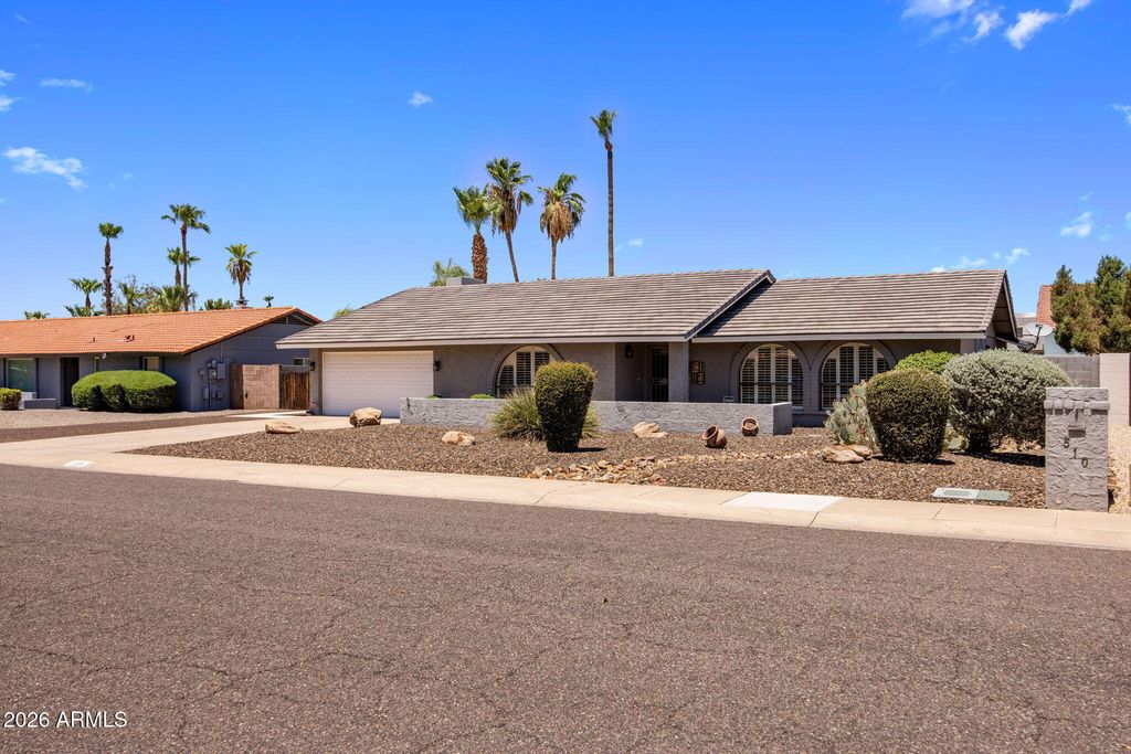 510 E LE MARCHE Avenue, Phoenix, AZ 85022 — photo 2