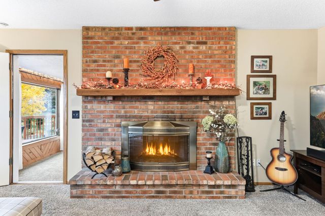 609 Chicago Drive, Burnsville, MN 55306