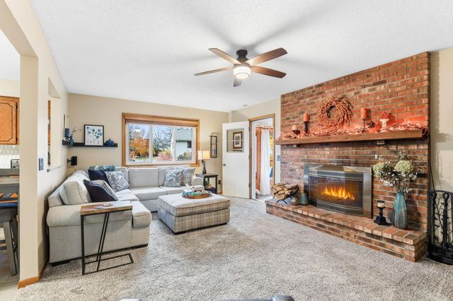 609 Chicago Drive, Burnsville, MN 55306