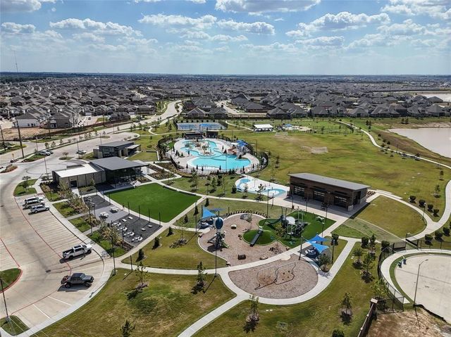 5810 Capri Forest Drive, Katy, TX 77493