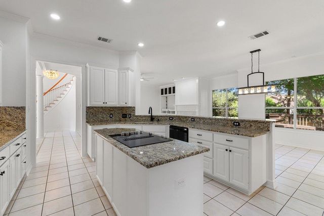1613 CHURCHWOOD CV, Austin, TX 78746