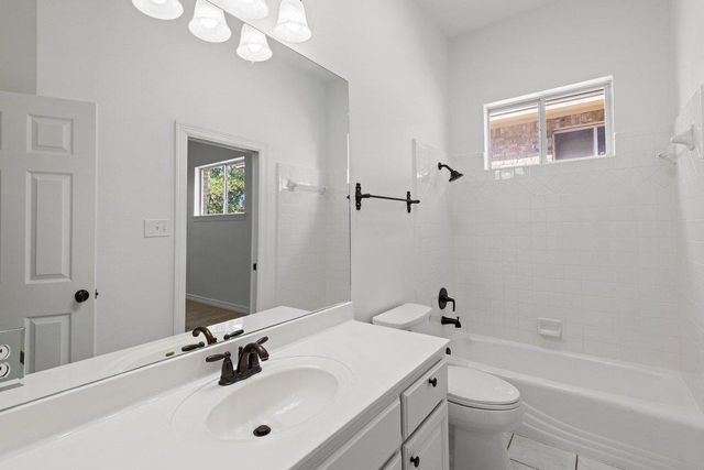 1613 CHURCHWOOD CV, Austin, TX 78746